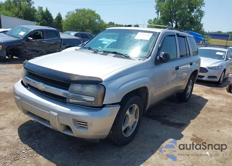 2008 Chevrolet Trailblazer Fleet из США, поврежденный, VIN 1GNDS13S182201928